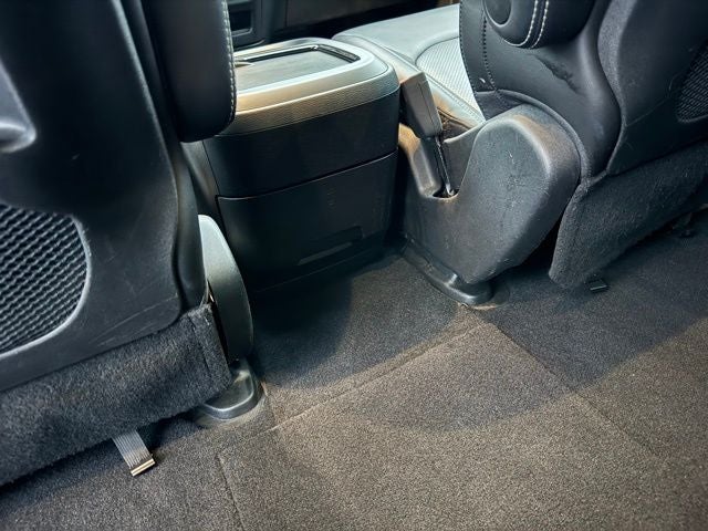 2024 Chrysler Pacifica Hybrid Select FWD