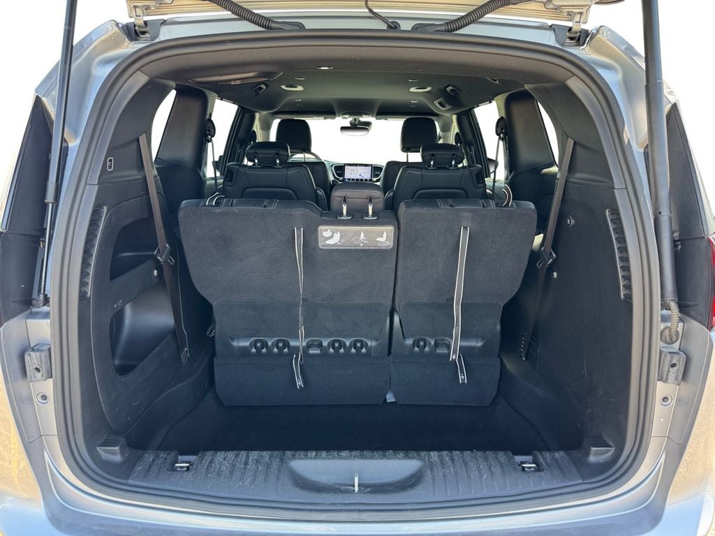 2021 Chrysler Pacifica Touring L AWD