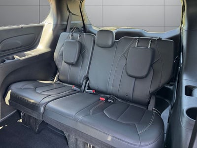 2021 Chrysler Pacifica Touring L AWD