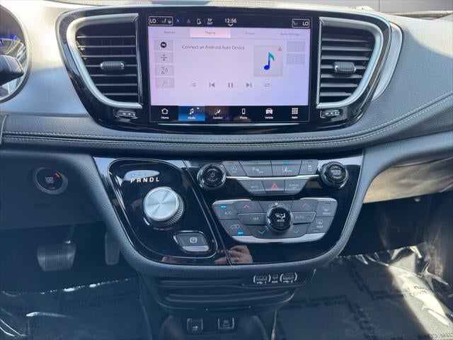2021 Chrysler Pacifica Touring L AWD