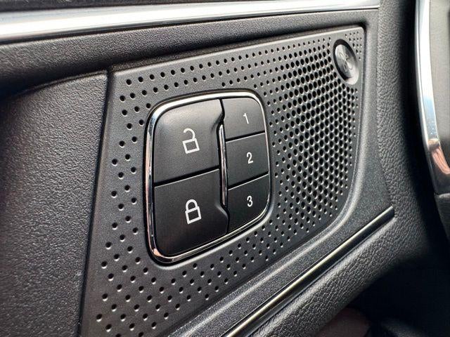 2020 Ford Edge Titanium AWD