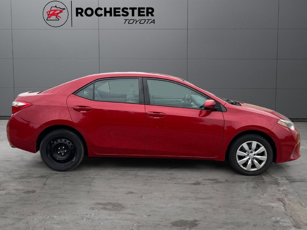 2016 Toyota Corolla LE FWD