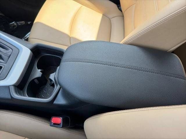 2019 Toyota RAV4 XLE Premium AWD