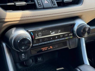 2019 Toyota RAV4 XLE Premium AWD