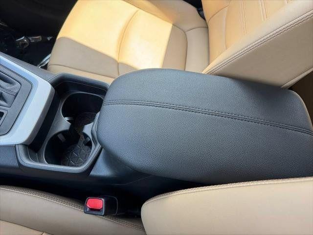 2019 Toyota RAV4 XLE Premium AWD
