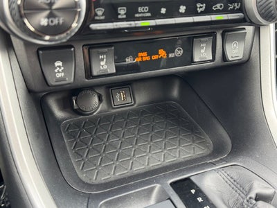 2025 Toyota RAV4 XLE Premium AWD