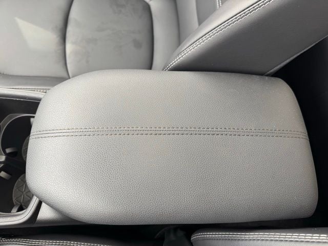 2025 Toyota RAV4 XLE Premium AWD