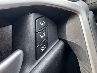 2025 Toyota RAV4 XLE Premium AWD