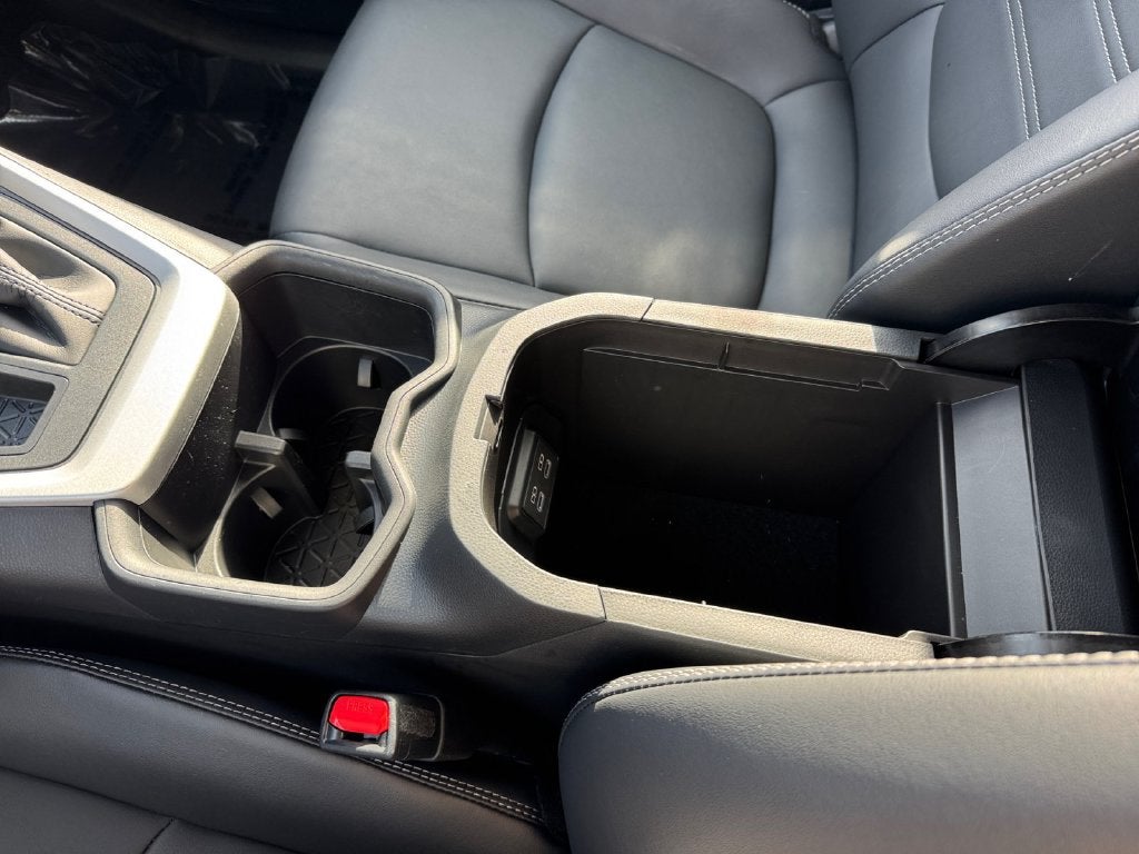2025 Toyota RAV4 XLE Premium AWD