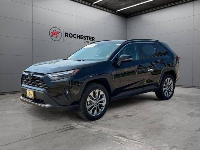 2025 Toyota RAV4 XLE Premium AWD