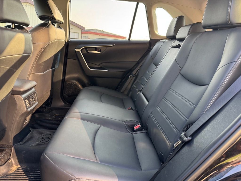 2025 Toyota RAV4 XLE Premium AWD