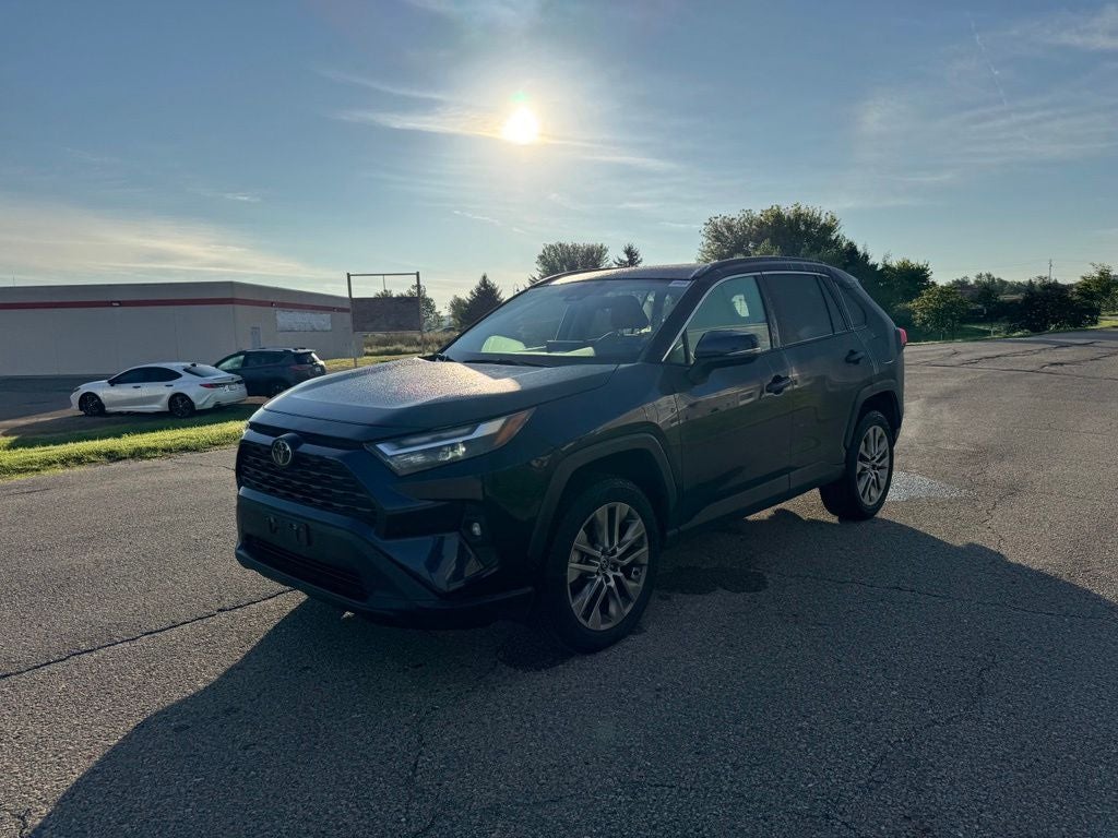 2022 Toyota RAV4 XLE Premium AWD