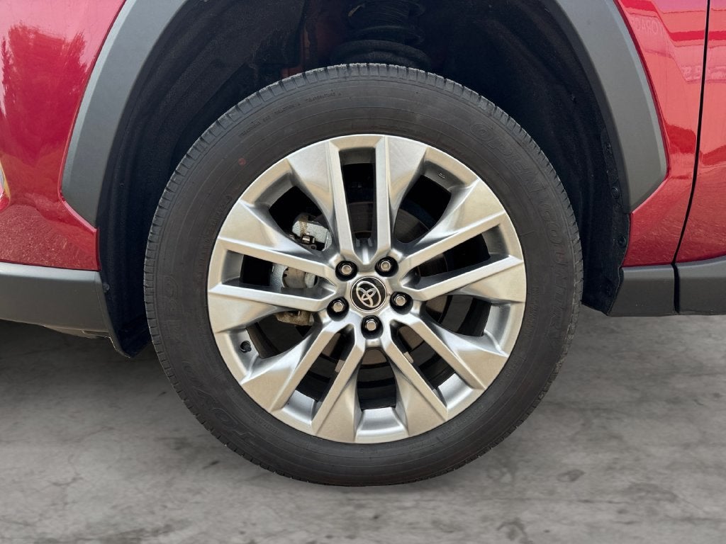 2025 Toyota RAV4 XLE Premium AWD