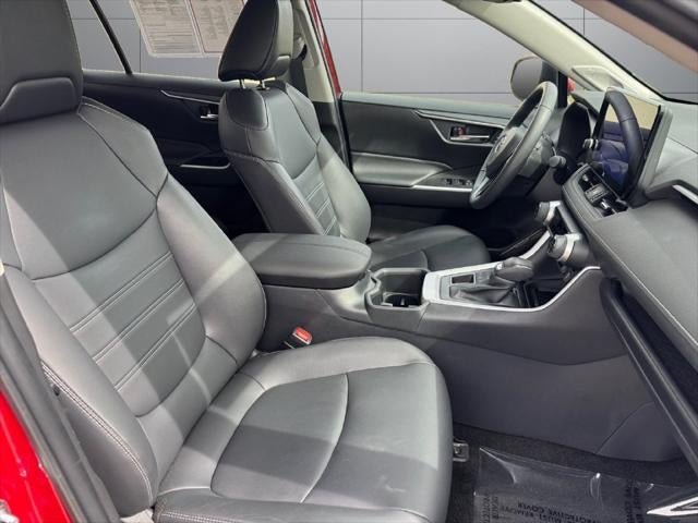2025 Toyota RAV4 XLE Premium AWD