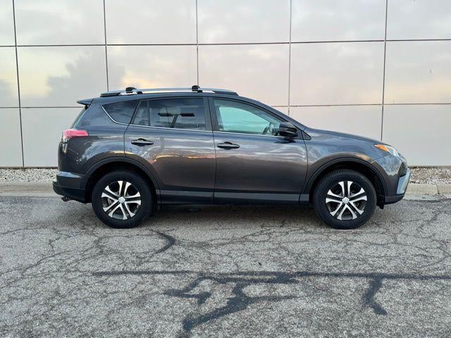 2017 Toyota RAV4 LE AWD