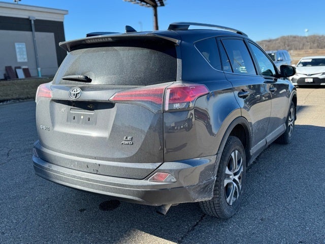 2017 Toyota RAV4 LE AWD
