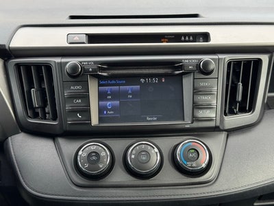 2017 Toyota RAV4 LE AWD