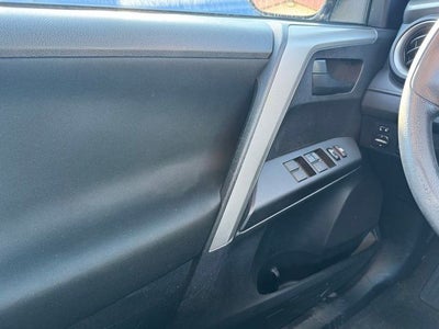 2017 Toyota RAV4 LE AWD