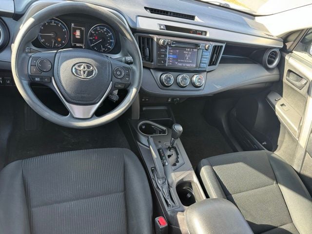 2017 Toyota RAV4 LE AWD