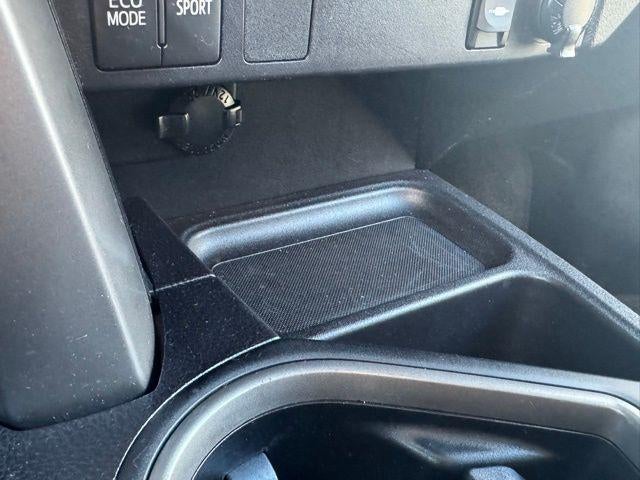 2017 Toyota RAV4 LE AWD