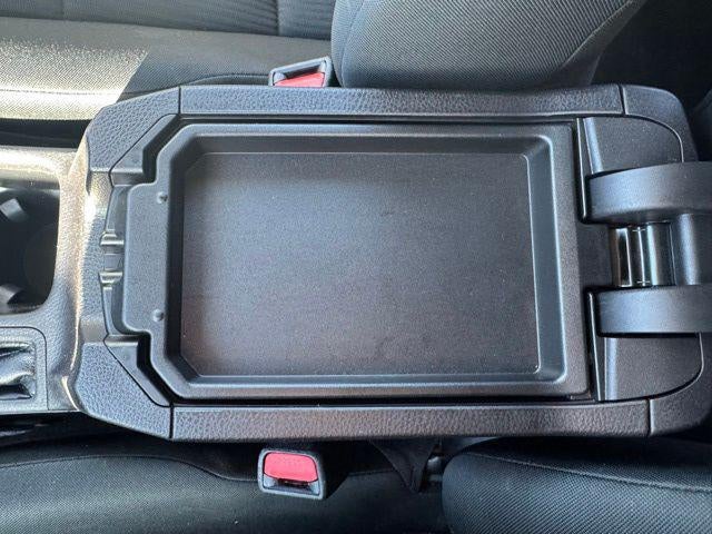 2017 Toyota RAV4 LE AWD
