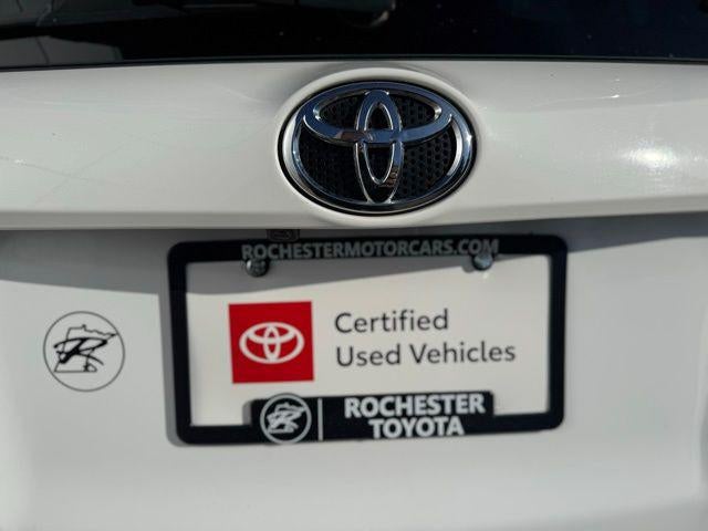 2017 Toyota RAV4 LE AWD