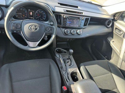 2017 Toyota RAV4 LE AWD