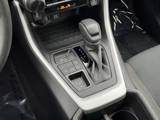 2024 Toyota RAV4 LE AWD