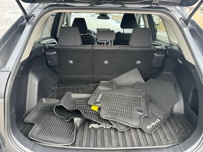 2019 Toyota RAV4 LE AWD