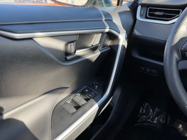 2023 Toyota RAV4 LE AWD