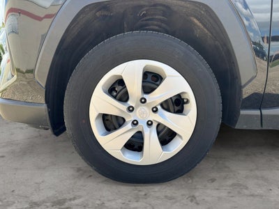 2024 Toyota RAV4 LE AWD