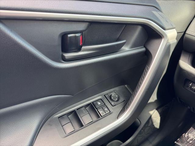 2024 Toyota RAV4 LE AWD