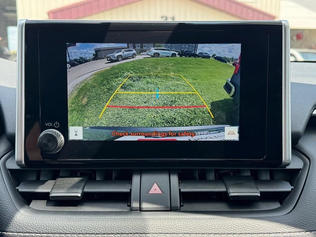 2025 Toyota RAV4 LE AWD