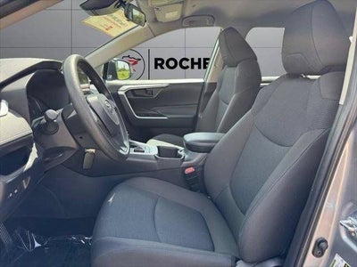2025 Toyota RAV4 LE AWD