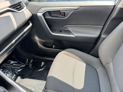 2025 Toyota RAV4 LE AWD