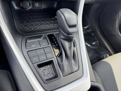 2025 Toyota RAV4 LE AWD