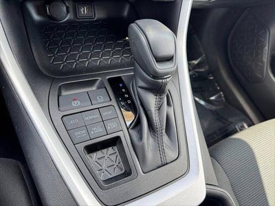 2025 Toyota RAV4 LE AWD
