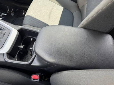 2025 Toyota RAV4 LE AWD