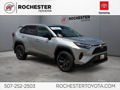 2025 Toyota RAV4 LE AWD