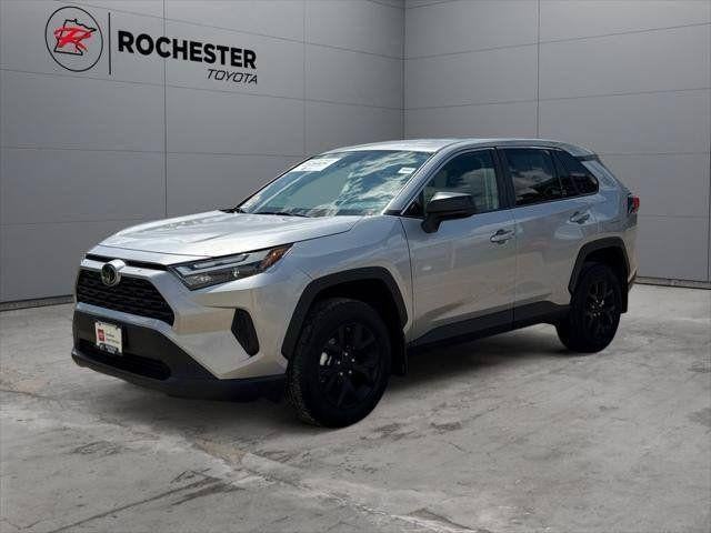 2025 Toyota RAV4 LE AWD