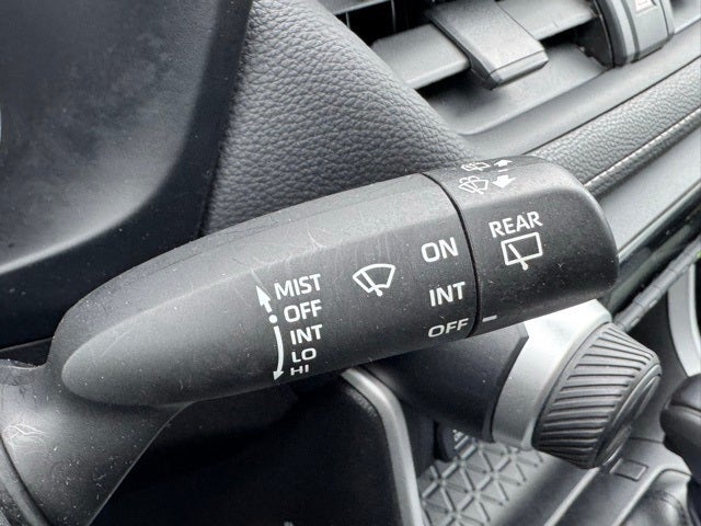 2021 Toyota RAV4 LE AWD