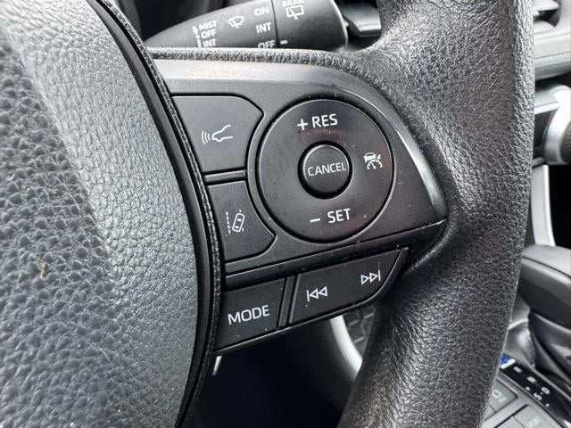 2021 Toyota RAV4 LE AWD