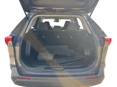 2022 Toyota RAV4 LE AWD