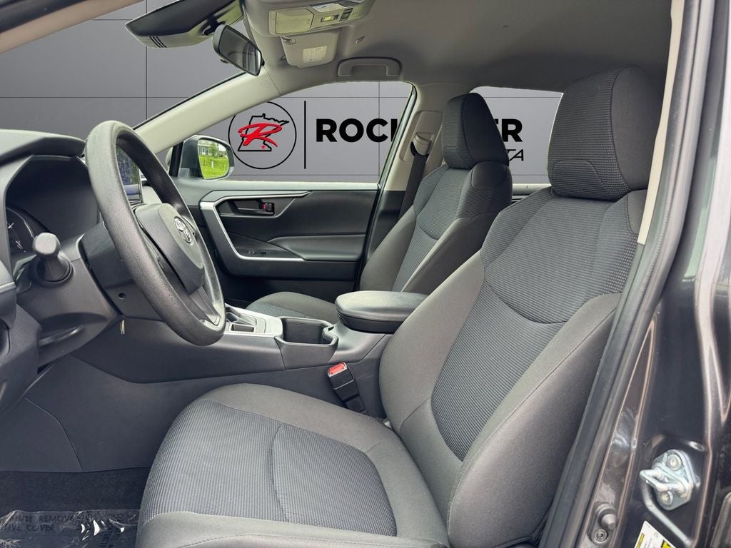 2025 Toyota RAV4 LE AWD