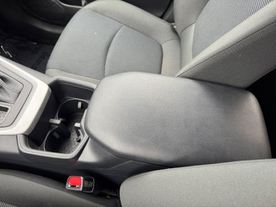 2025 Toyota RAV4 LE AWD