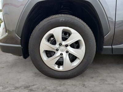 2025 Toyota RAV4 LE AWD