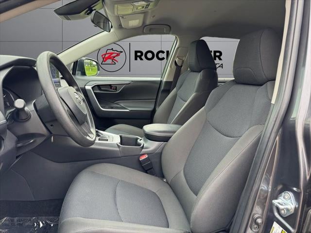 2025 Toyota RAV4 LE AWD