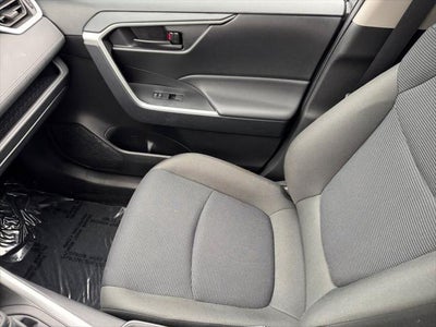 2025 Toyota RAV4 LE AWD