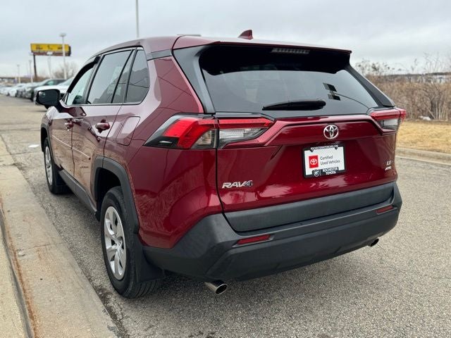 2022 Toyota RAV4 LE AWD