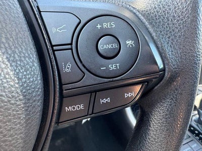 2022 Toyota RAV4 LE AWD